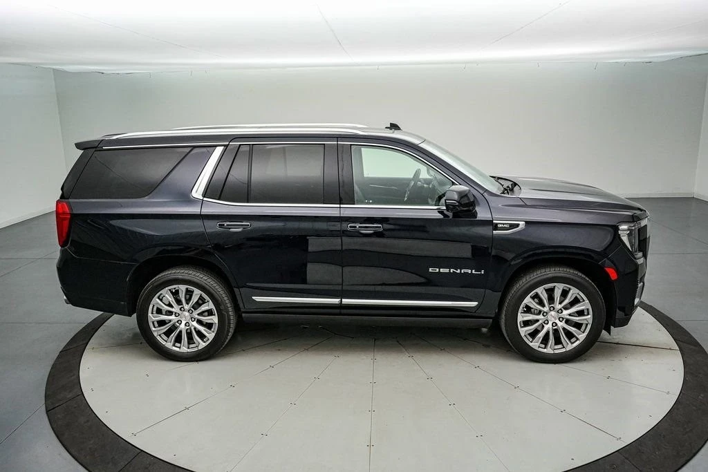 2023 GMC Yukon 5th Gen - Image 4 of 21