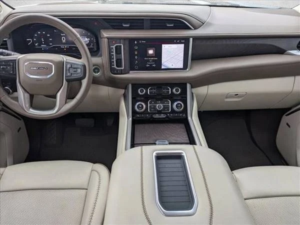 2023 GMC Yukon 5th Gen - Image 18 of 21