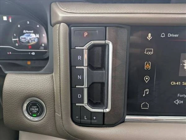 2023 GMC Yukon 5th Gen - Image 12 of 21