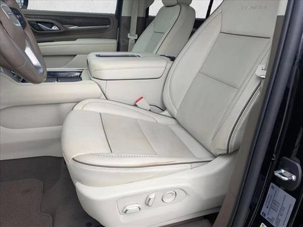 2023 GMC Yukon 5th Gen - Image 16 of 21