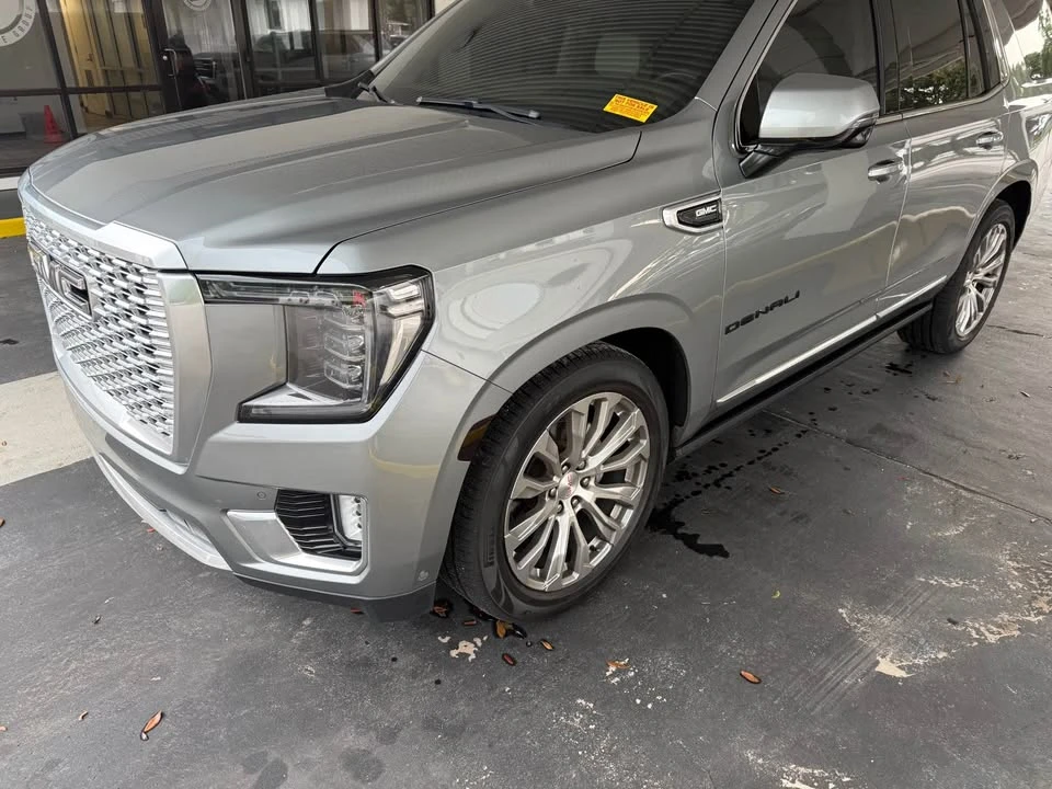2023 GMC Yukon 5th Gen - Image 2 of 19