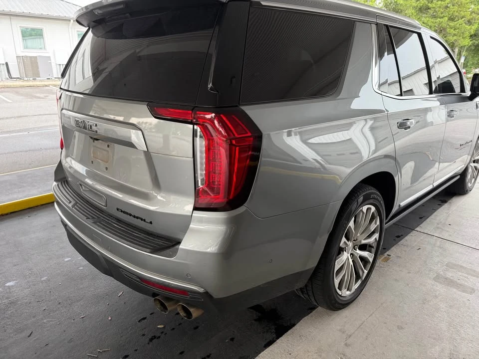 2023 GMC Yukon 5th Gen - Image 7 of 19
