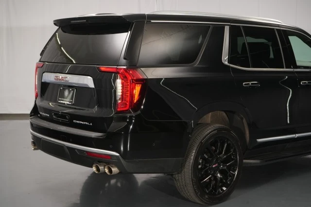 2023 GMC Yukon 5th Gen - Image 11 of 31