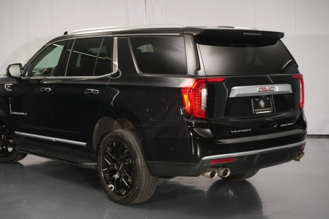 2023 GMC Yukon 5th Gen - Image 16 of 21