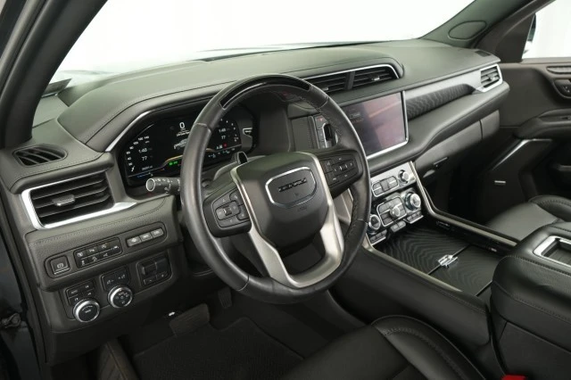 2023 GMC Yukon 5th Gen - Image 30 of 31