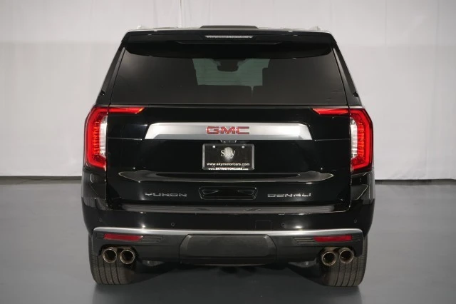 2023 GMC Yukon 5th Gen - Image 14 of 31