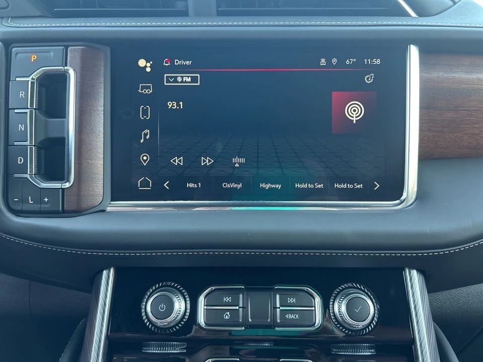 2023 GMC Yukon 5th Gen - Image 19 of 21