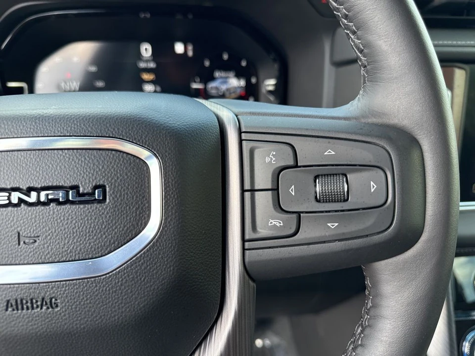 2023 GMC Yukon 5th Gen - Image 19 of 21