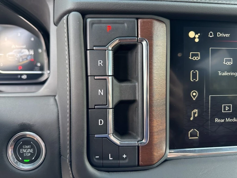2023 GMC Yukon 5th Gen - Image 20 of 21