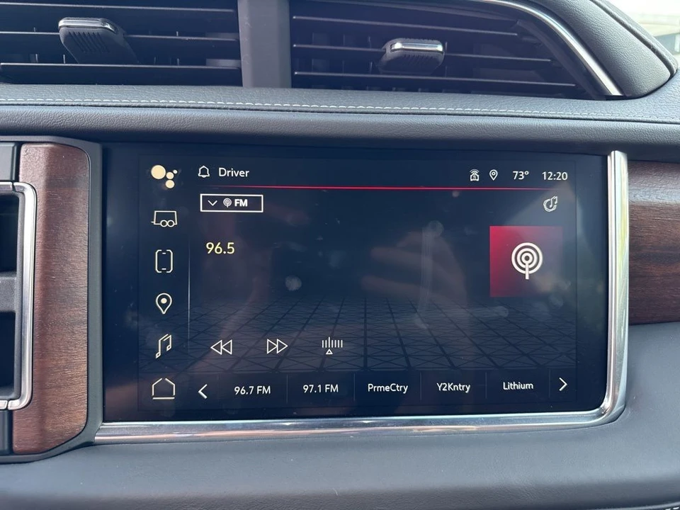 2023 GMC Yukon 5th Gen - Image 21 of 21