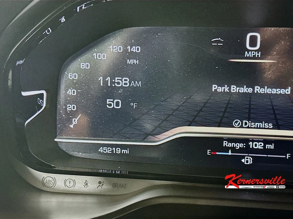 2023 GMC Yukon 5th Gen - Image 15 of 21