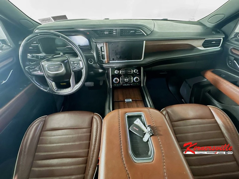 2023 GMC Yukon 5th Gen - Image 10 of 21