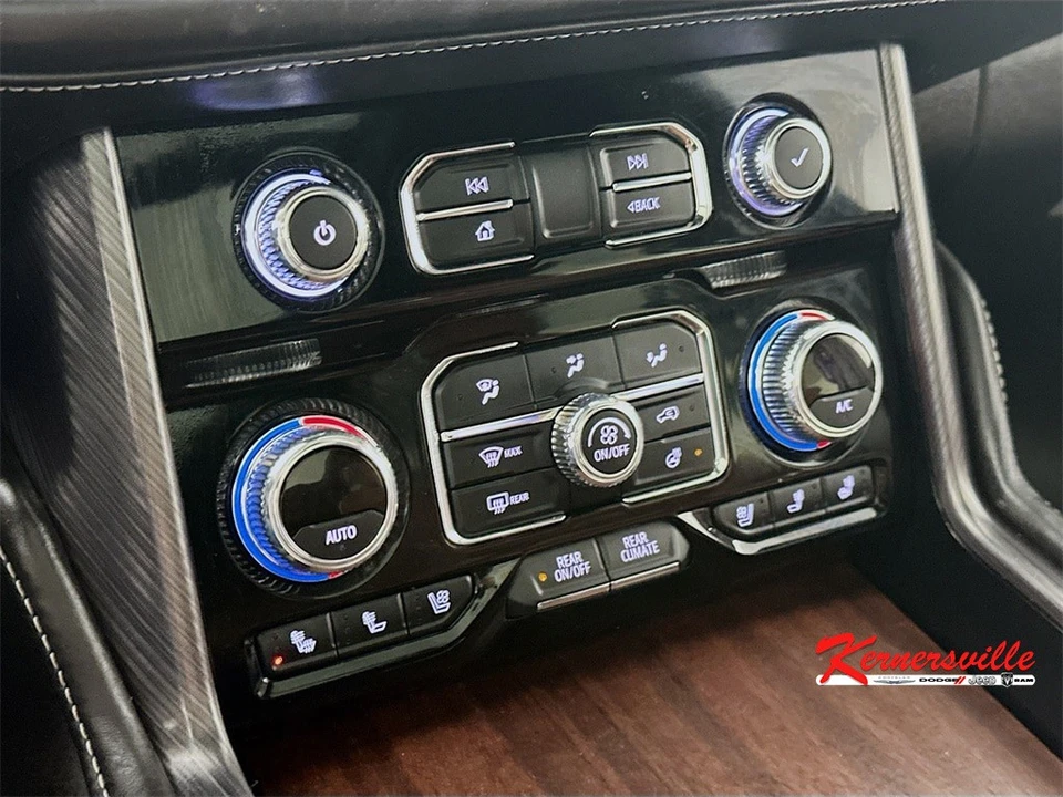 2023 GMC Yukon 5th Gen - Image 18 of 21