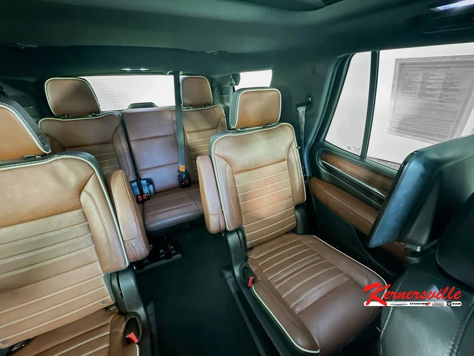 2023 GMC Yukon 5th Gen - Image 14 of 21