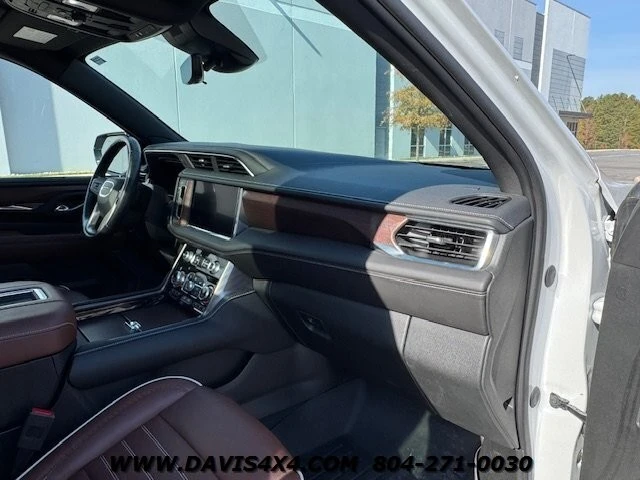 2023 GMC Yukon 5th Gen - Image 7 of 12
