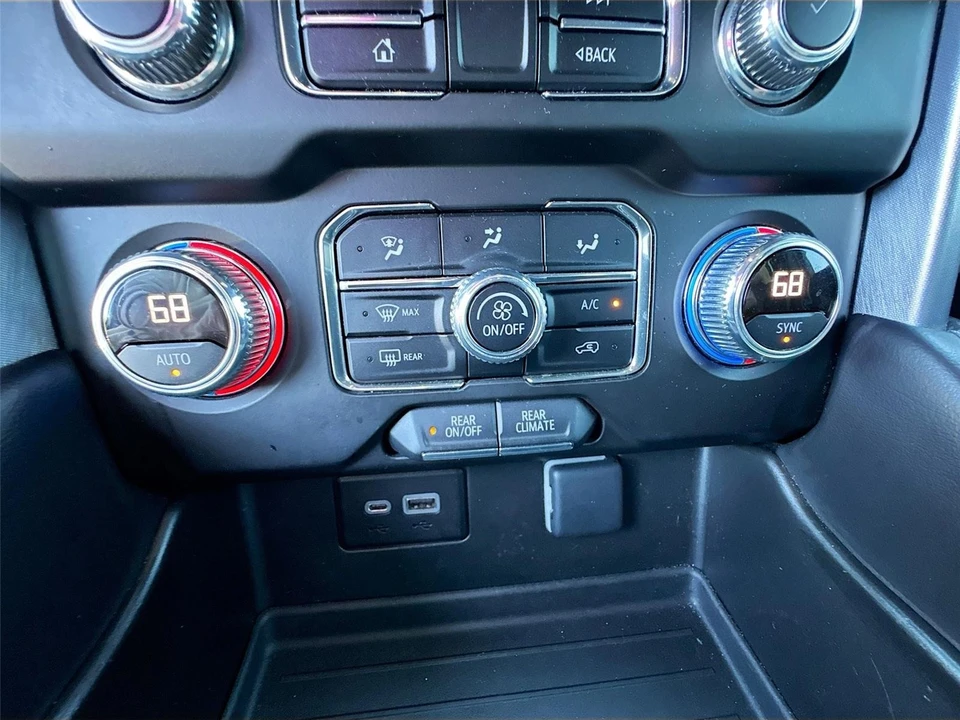 2023 GMC Yukon 5th Gen - Image 16 of 21