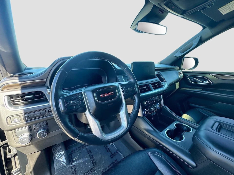 2023 GMC Yukon 5th Gen - Image 9 of 21