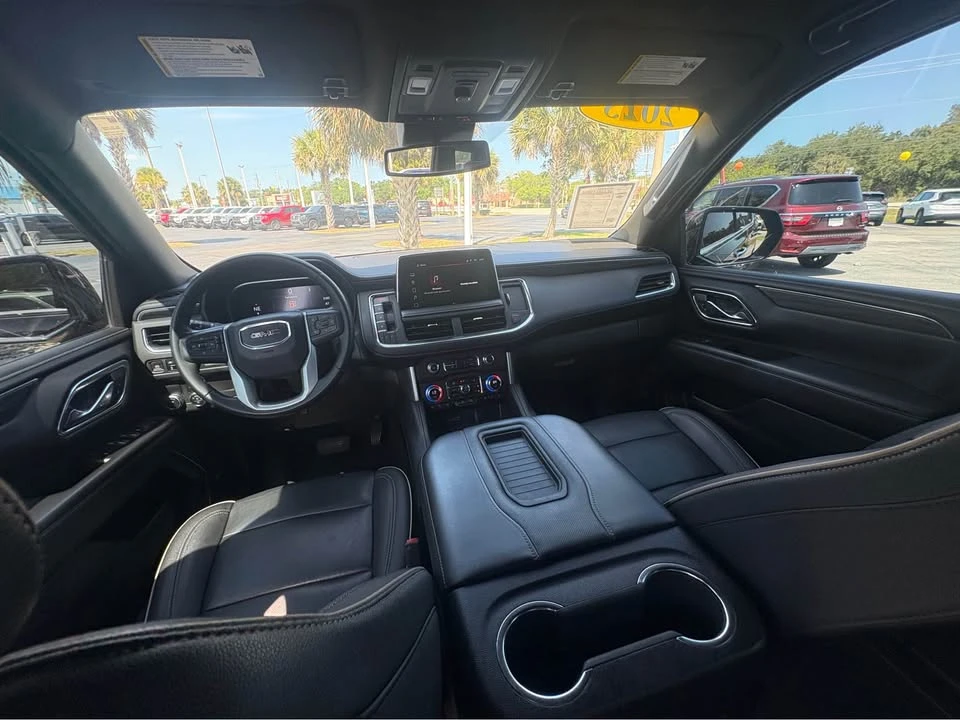 2023 GMC Yukon 5th Gen - Image 5 of 15