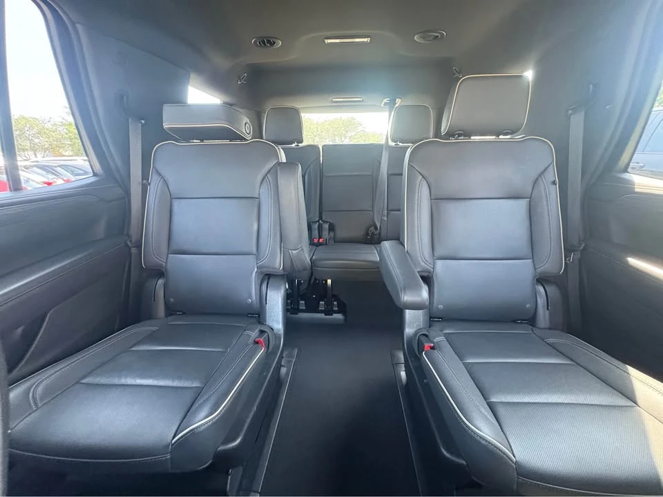 2023 GMC Yukon 5th Gen - Image 7 of 15