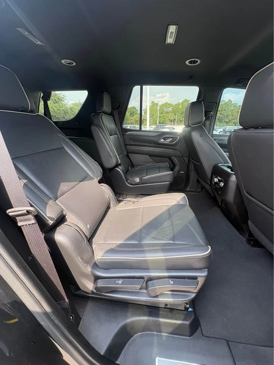 2023 GMC Yukon 5th Gen - Image 13 of 15