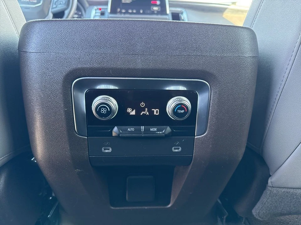 2023 GMC Yukon 5th Gen - Image 15 of 21