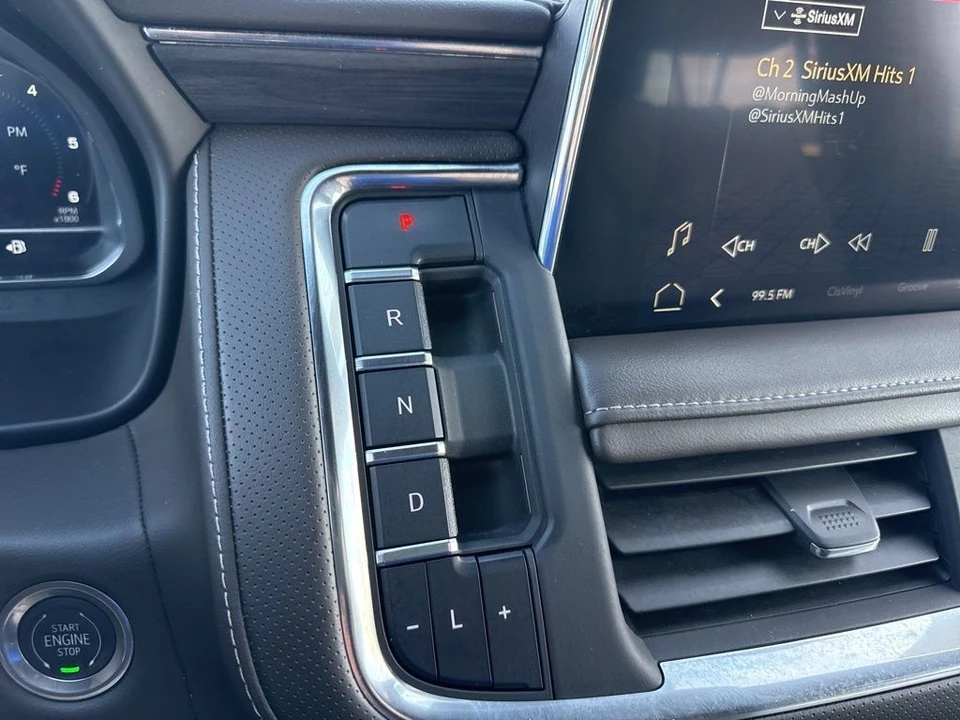 2023 GMC Yukon 5th Gen - Image 20 of 21