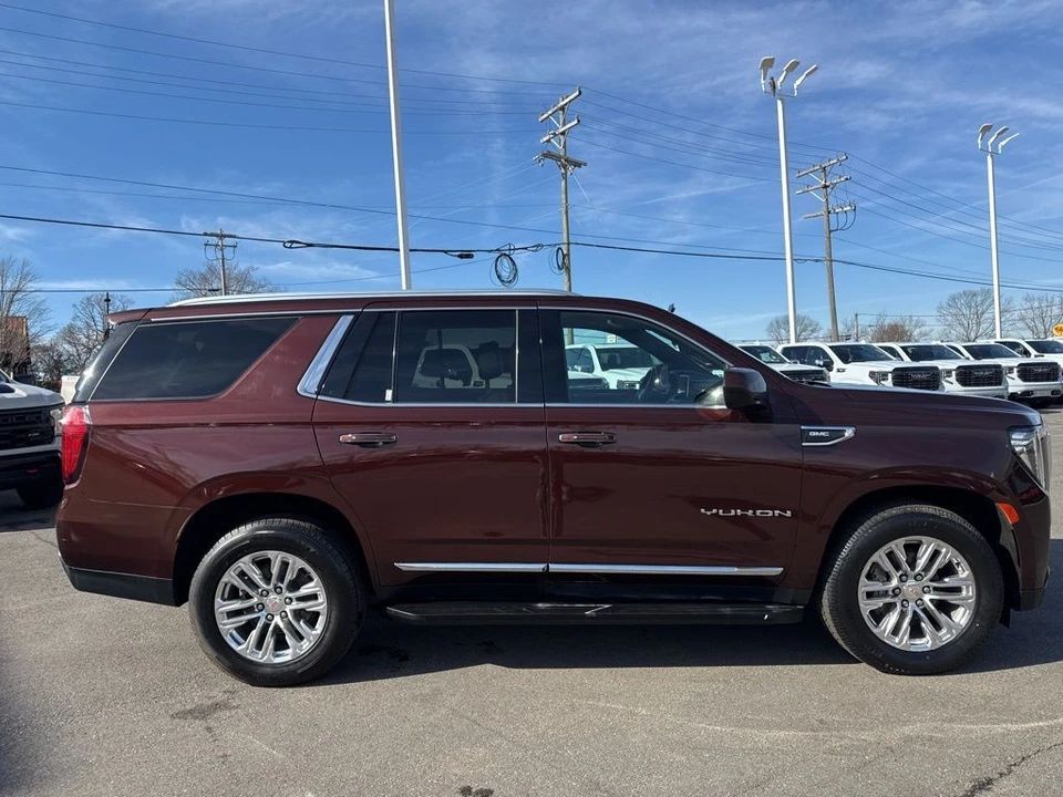 2023 GMC Yukon 5th Gen - Image 6 of 21