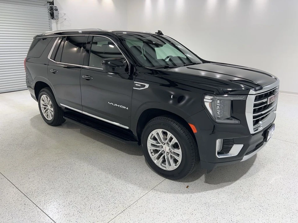 2023 GMC Yukon 5th Gen - Image 7 of 21
