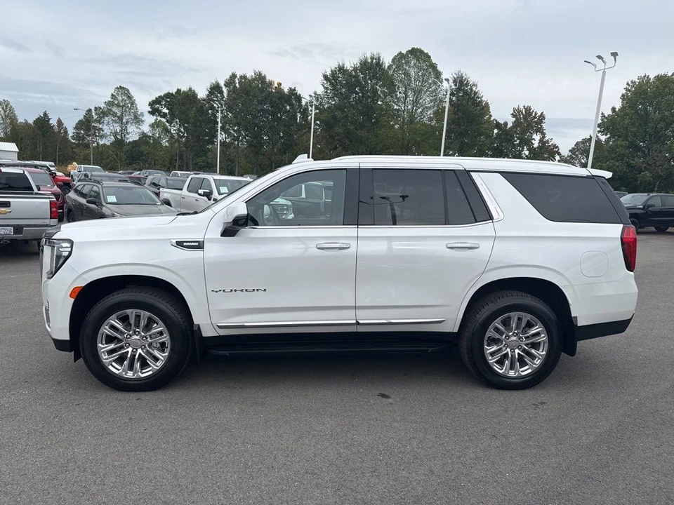 2023 GMC Yukon 5th Gen - Image 2 of 21