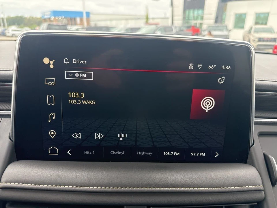 2023 GMC Yukon 5th Gen - Image 20 of 21