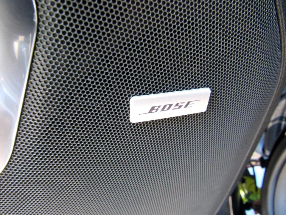 2023 GMC Yukon 5th Gen - Image 17 of 21