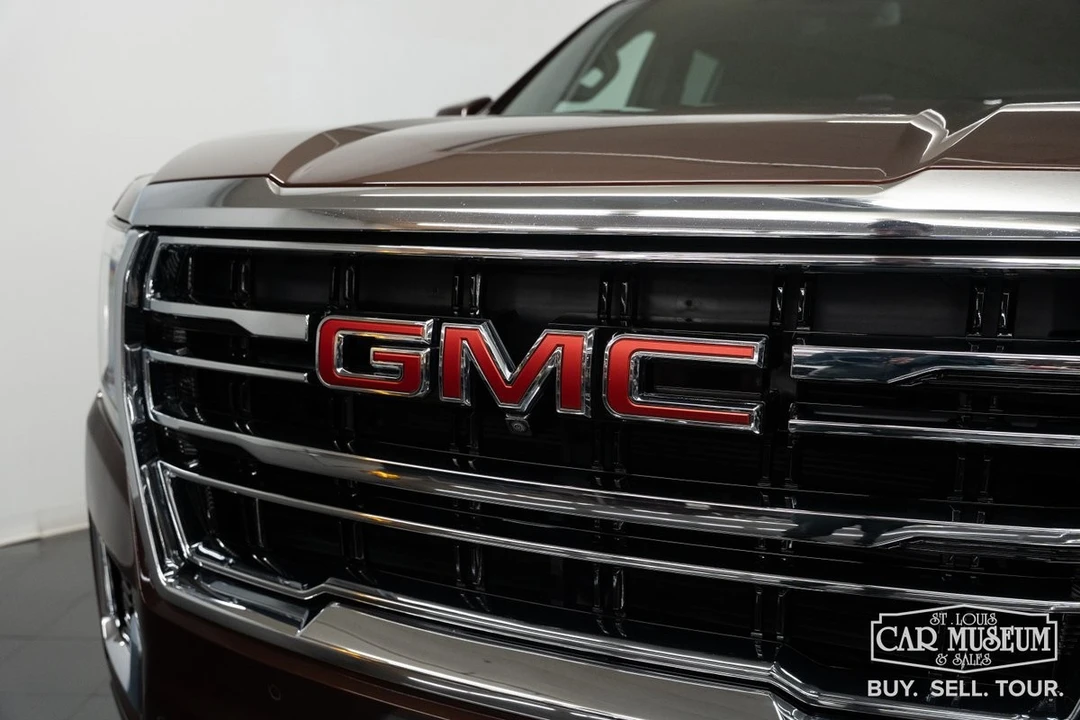 2023 GMC Yukon 5th Gen - Image 11 of 21
