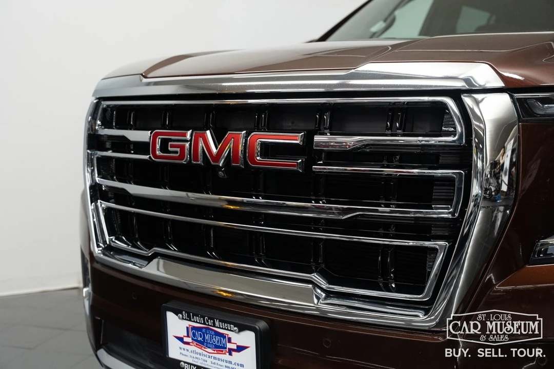 2023 GMC Yukon 5th Gen - Image 8 of 21