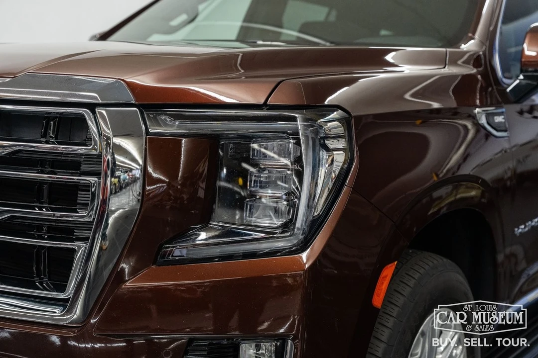 2023 GMC Yukon 5th Gen - Image 6 of 21