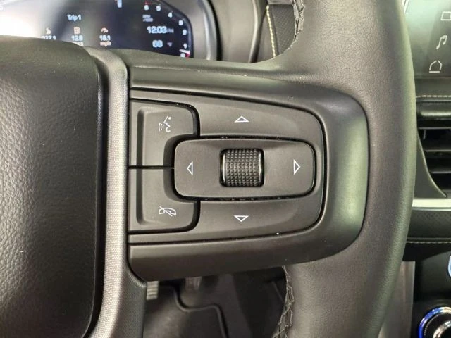 2023 GMC Yukon 5th Gen - Image 18 of 21