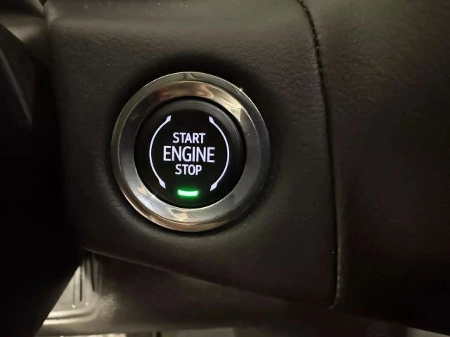 2023 GMC Yukon 5th Gen - Image 19 of 21