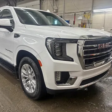 2023 GMC Yukon XL 1500 SLT