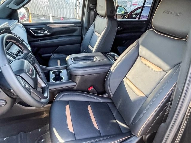 2023 GMC Yukon 5th Gen - Image 16 of 21