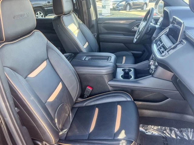 2023 GMC Yukon 5th Gen - Image 15 of 21