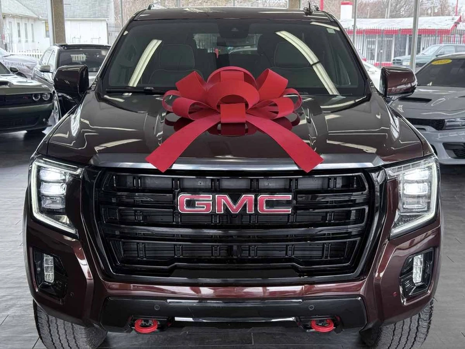 2023 GMC Yukon 5th Gen - Image 3 of 21