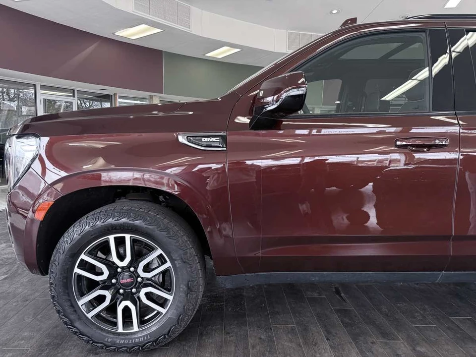 2023 GMC Yukon 5th Gen - Image 21 of 21