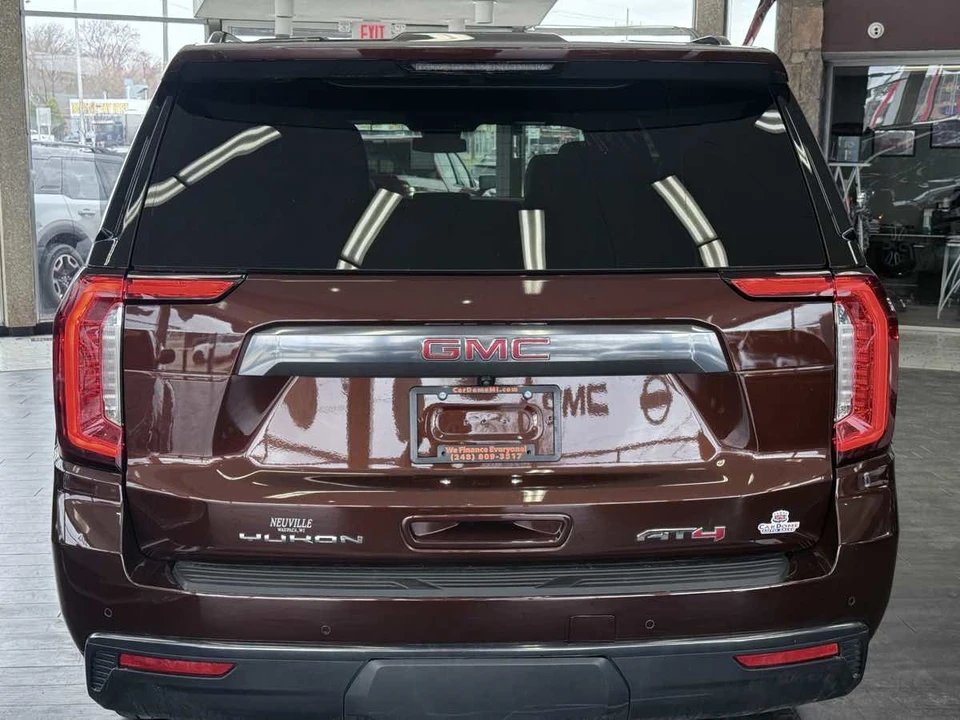 2023 GMC Yukon 5th Gen - Image 13 of 21