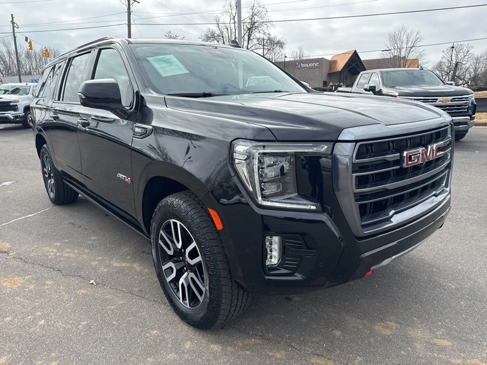 2023 GMC Yukon 5th Gen - Image 7 of 12