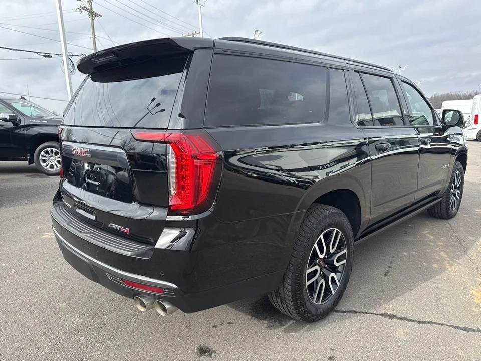 2023 GMC Yukon 5th Gen - Image 5 of 12
