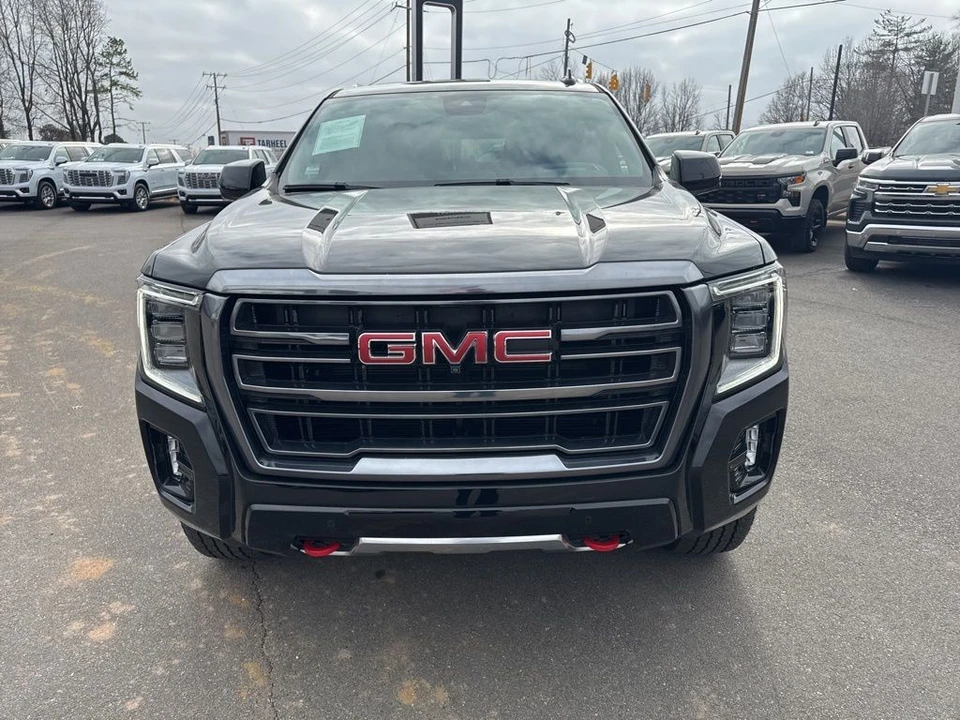 2023 GMC Yukon 5th Gen - Image 8 of 12