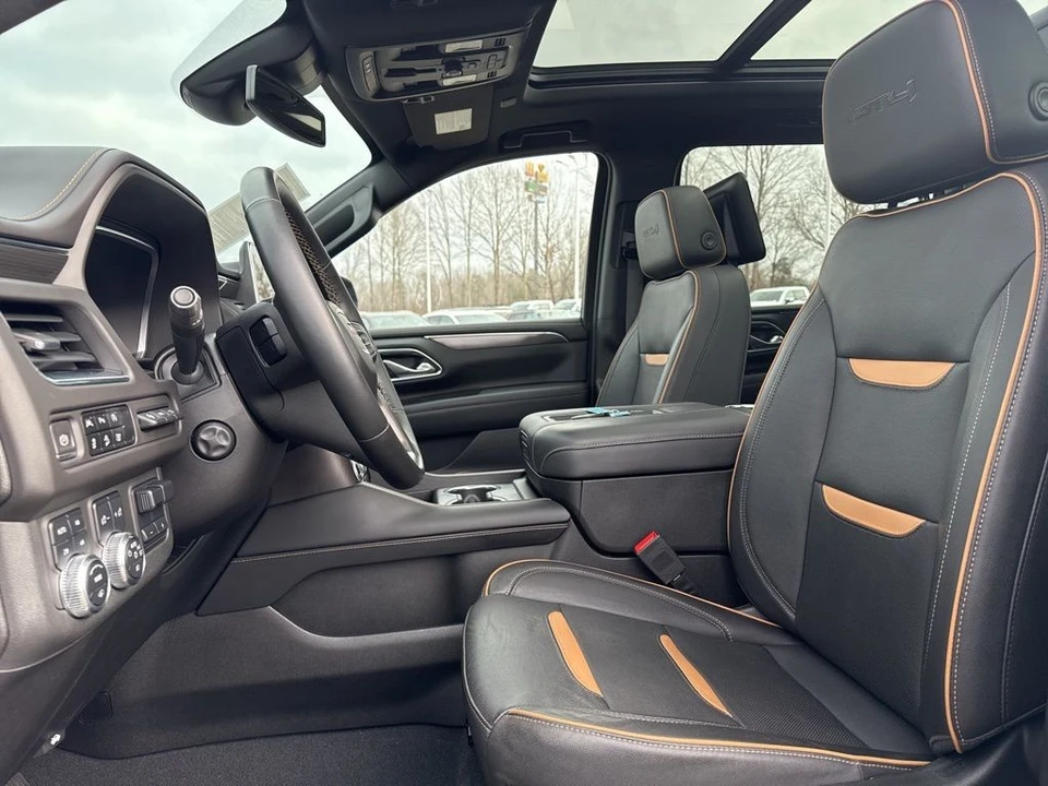 2023 GMC Yukon 5th Gen - Image 11 of 12