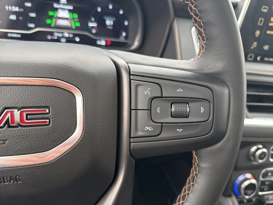 2023 GMC Yukon 5th Gen - Image 18 of 21