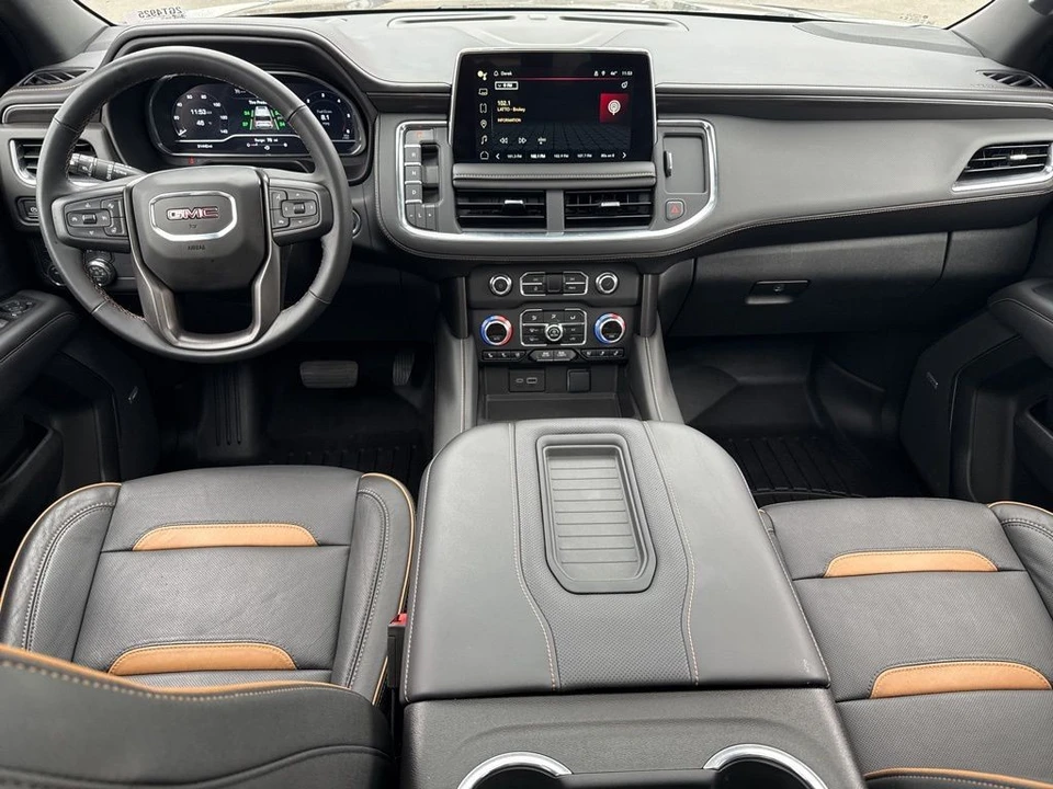 2023 GMC Yukon 5th Gen - Image 15 of 21