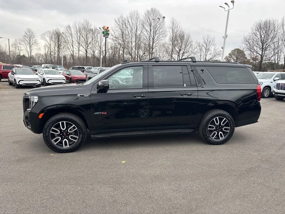 2023 GMC Yukon 5th Gen - Image 2 of 12