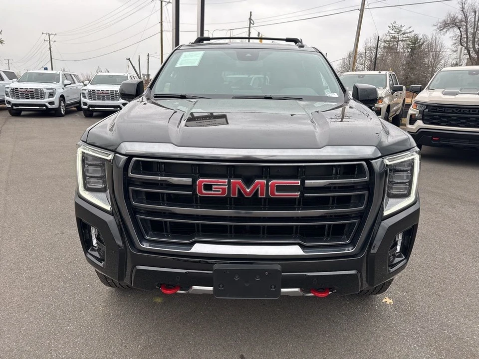 2023 GMC Yukon 5th Gen - Image 8 of 12